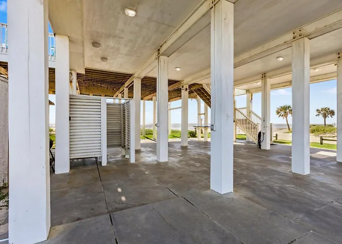 Sand To Sea Beachfront 3Br, Direct Access, Outdoor Bar & Grill