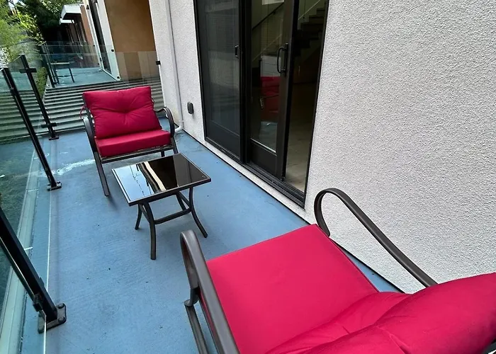 912 Brand New Spacious Tonwhome 3Br 3Ba Sleeps 9
