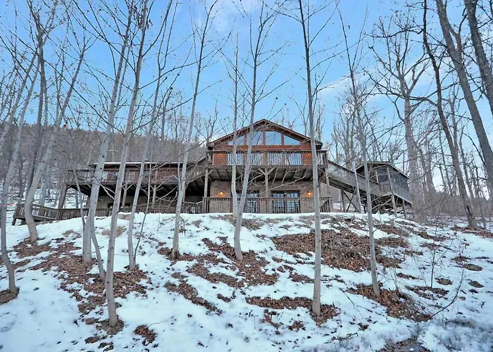 Mountain Lodge W Hot Tub & Game Room