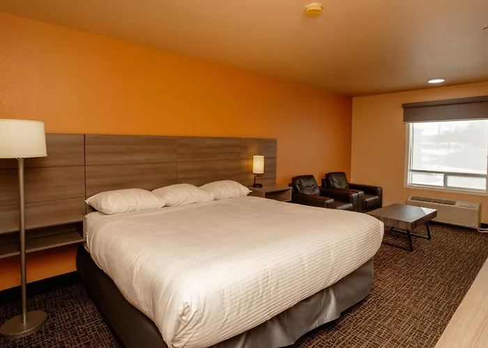 Ramada By Wyndham Cranbrook