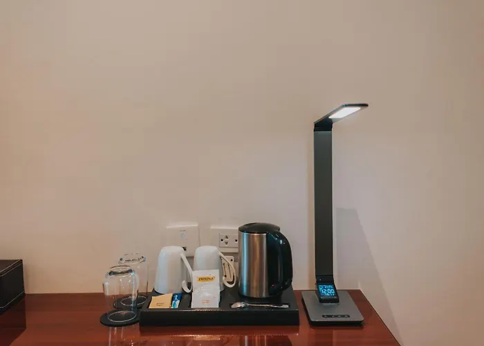 Surestay Plus Hotel By Best Western Ac Luxe Angeles City