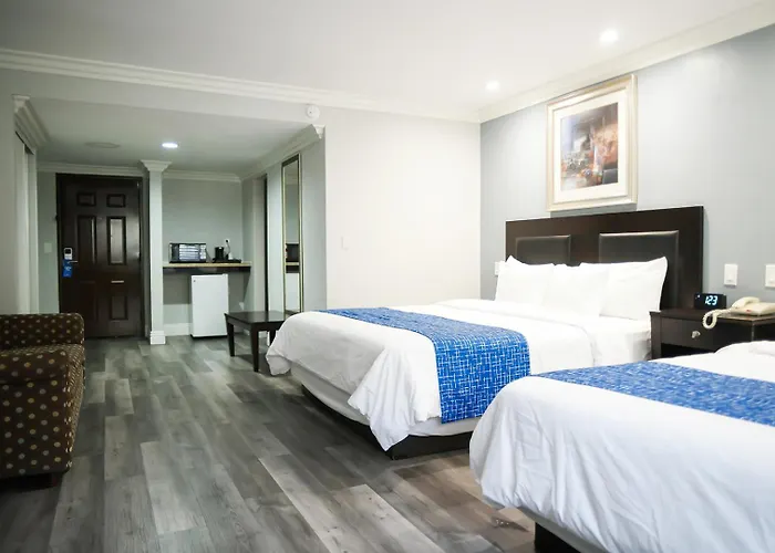 Days Inn By Wyndham West Covina