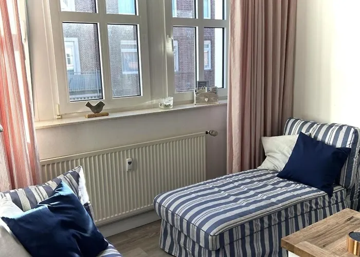 Ferienwohnung 206 Juist Strandburg für 2 bis 5 Personen mit Schwimmbad und Sauna