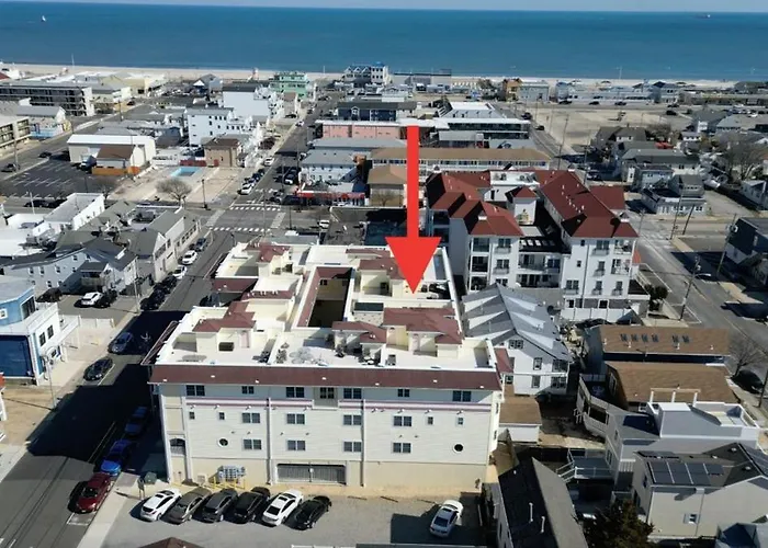 Rooftop Townhouse With 360 Views And Free Parking