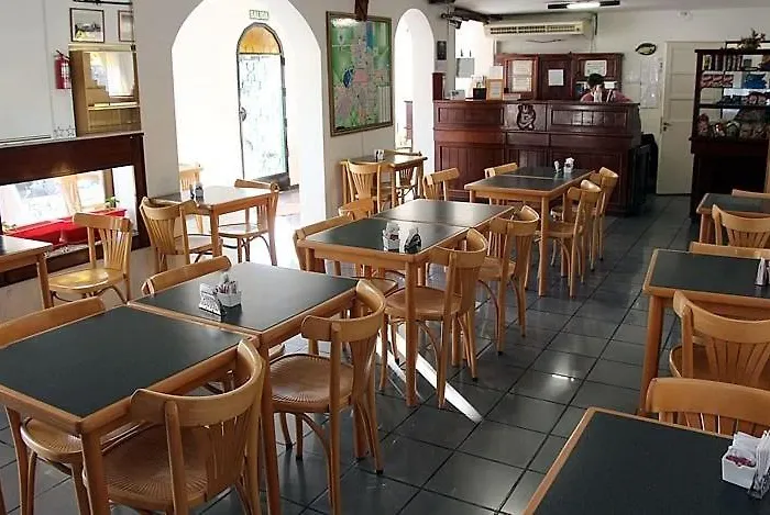 Hotel Residencial Trinova