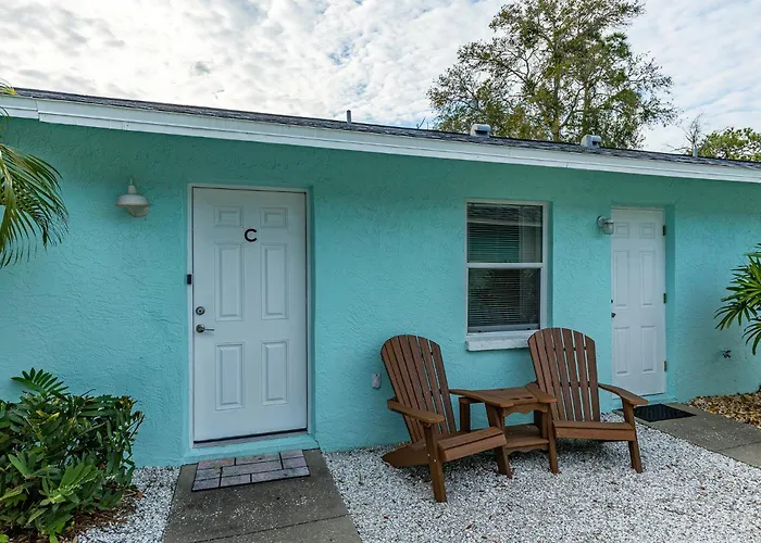 Luxurious 2 Bedroom Near Innisbrook Golf Resort!