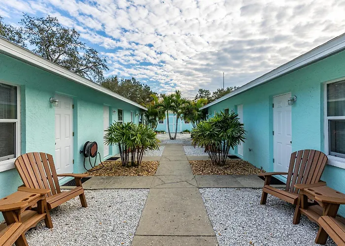 Luxurious 2 Bedroom Near Innisbrook Golf Resort!