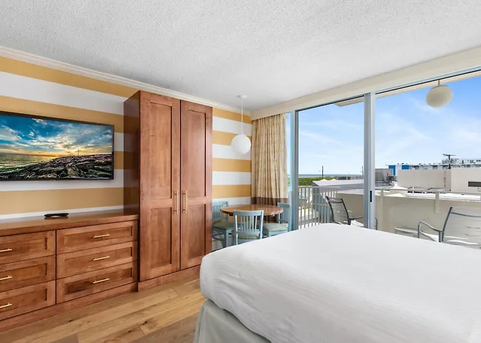 Pan American Oceanfront Hotel