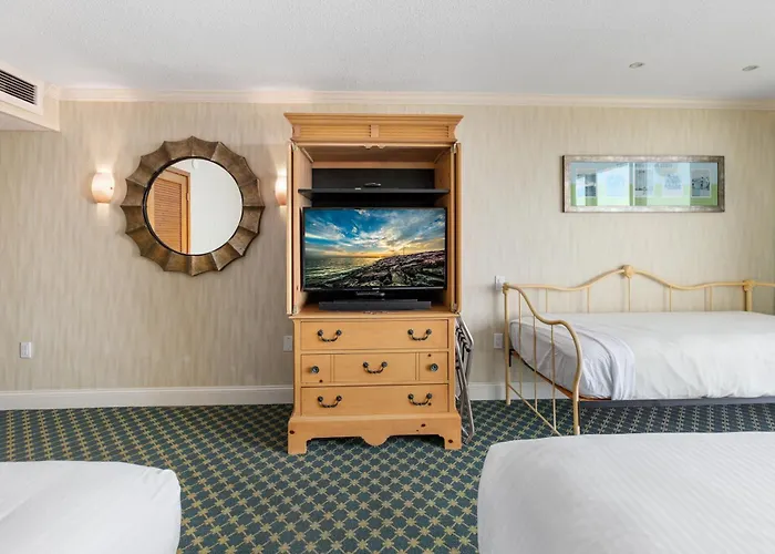 Pan American Oceanfront Hotel