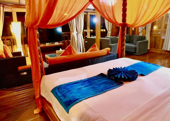 Seahouse Bali Indah Beach Inn
