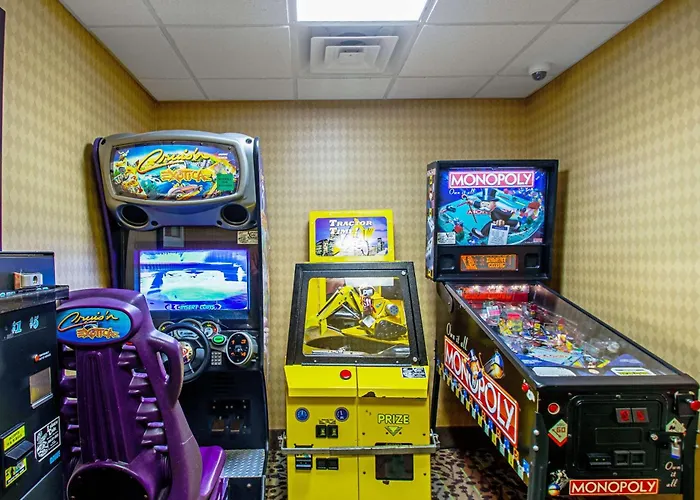 Mainstay Suites Madison - Monona