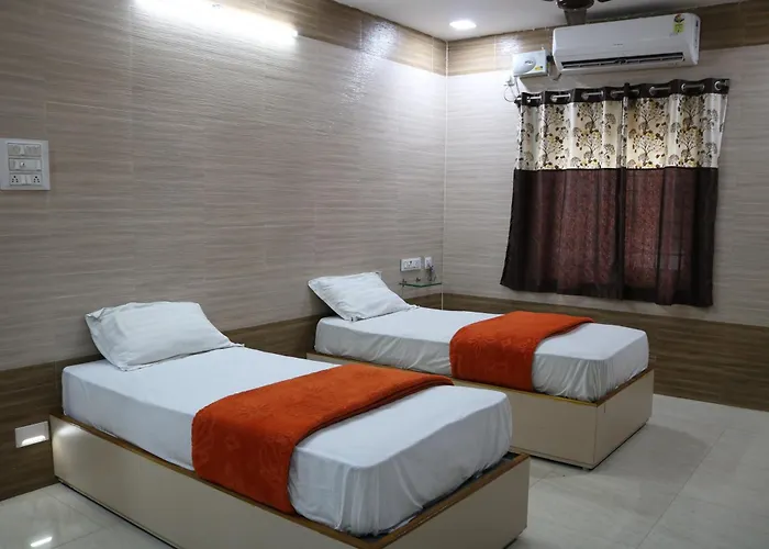 Hotel Vallabha Residency