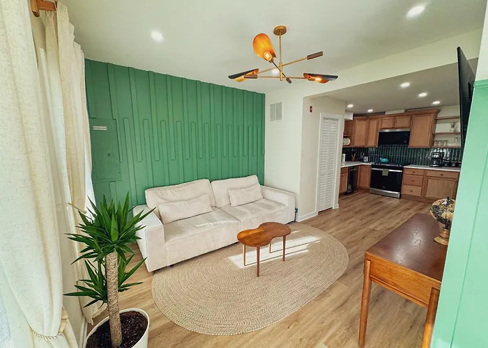 Elegant 3Br 2Ba Entire Apartment Short Walk To The Beach Heart Of Wildwood