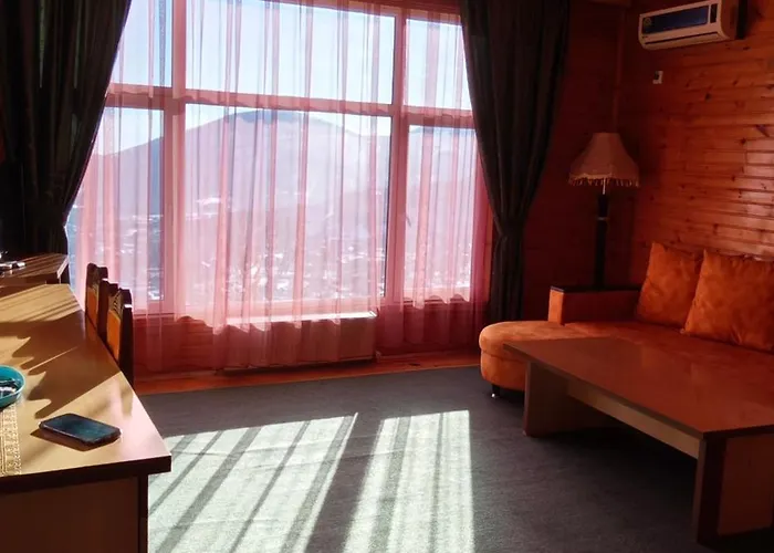 Kungut Hotel & Restaurant