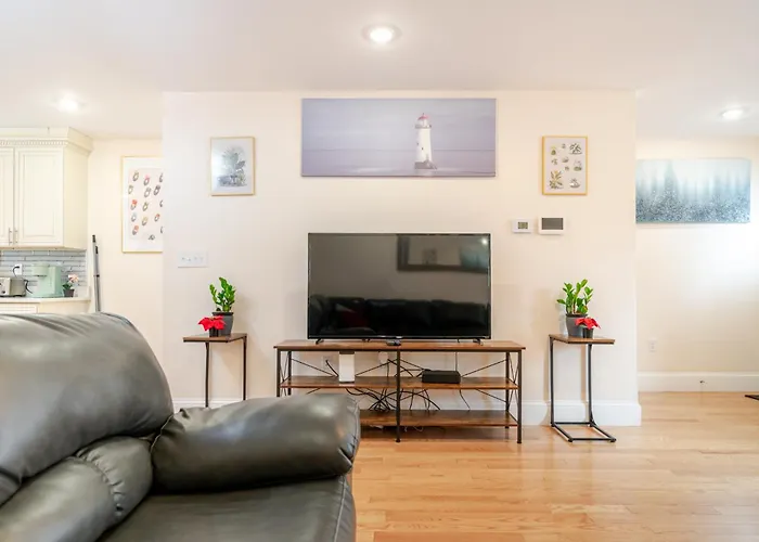 Stunning 3Br Quincy Home W Laundry, Bathtub, Near Red Line & Adams Nhp 39