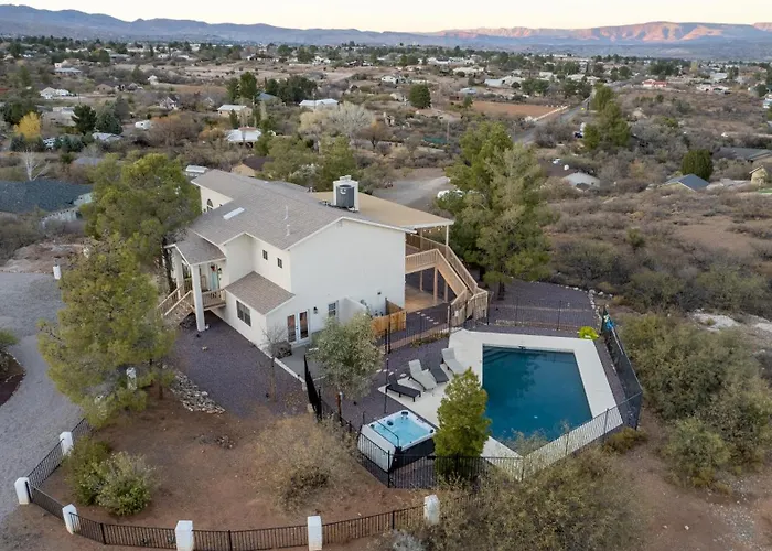 Heated Pool And Jacuzzi, Scenic Mountain View, Lux And Cozy,