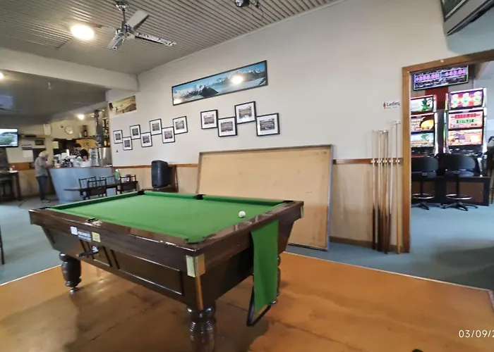 Fairlie Hotel