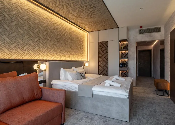 Bordur Wellness Hotel Superior Es Szonyegmuzeum