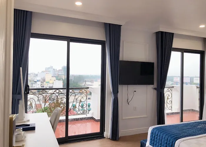 Senior Hotel 2