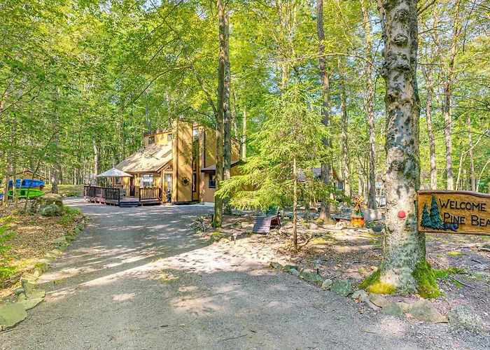 Game Room & Hot Tub: 'Pine Bear' Pocono Lake Cabin