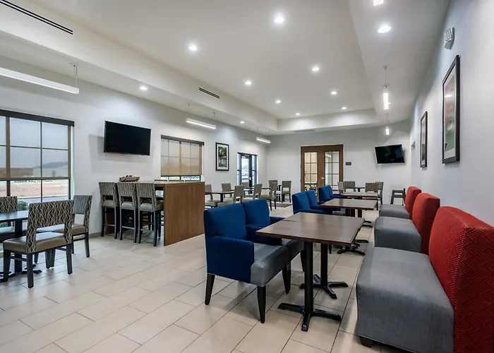 Comfort Suites Bowling Green Southeast