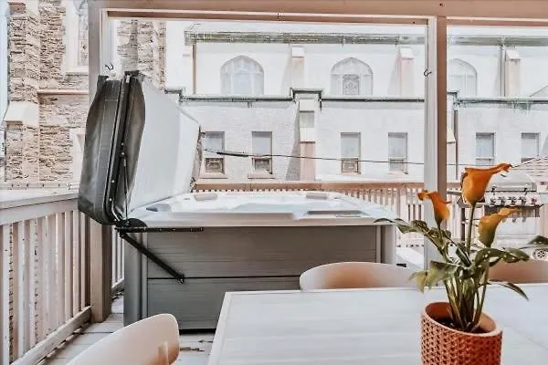 Sun, Sand, & Spacious - Family Friendly Condo