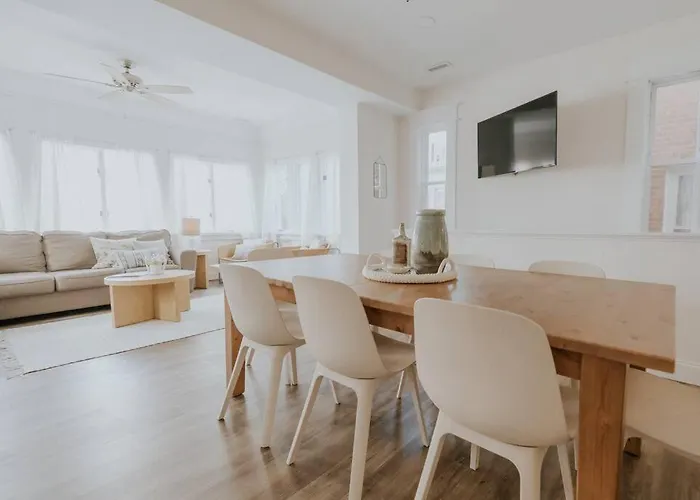 Sun, Sand, & Spacious - Family Friendly Condo