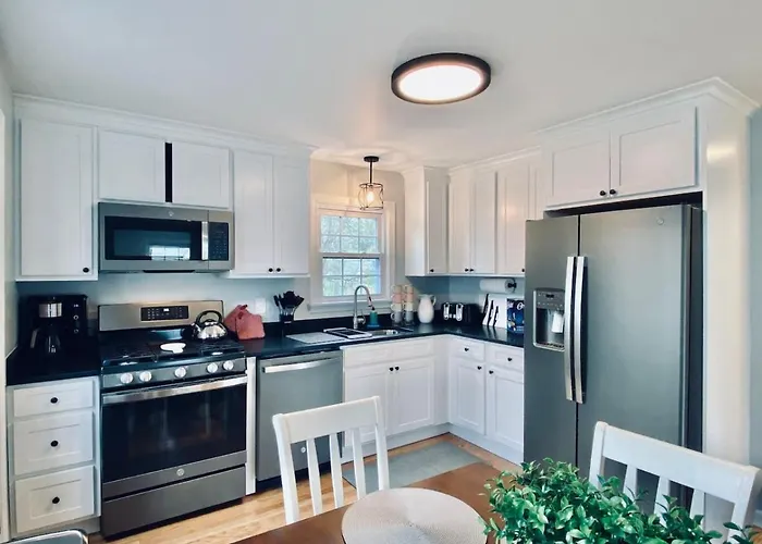 23 Comfort And Luxury 3 Bedroom 2 Ba House