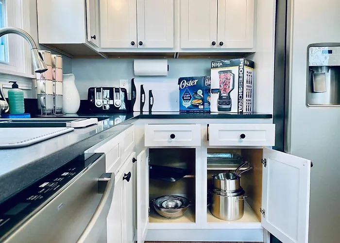 23 Comfort And Luxury 3 Bedroom 2 Ba House