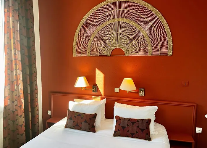 Cit'Hotel Le Louvre Orange