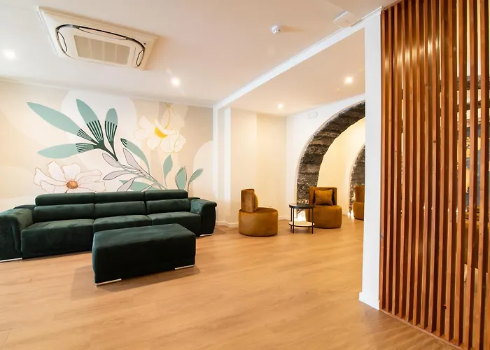The Azoriani Boutique, Ascend Hotel Collection
