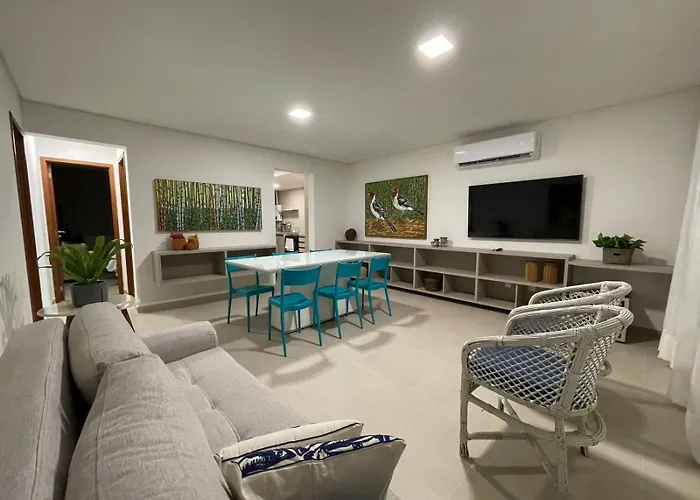 Flat 2 quartos ao Lado da Igrejinha de Carneiros