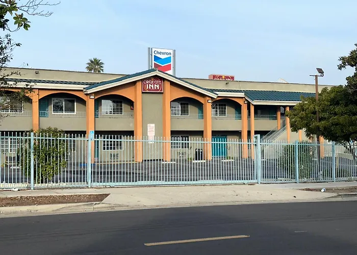 Corona Inn