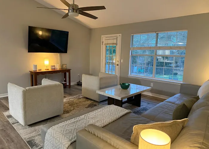 The Crestview Beach House