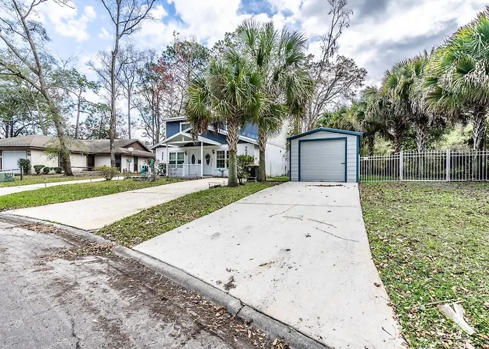 Spacious 3 Bedroom Near Nas Jax L Bbq Wifi Directv