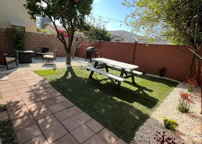 Mini-Home In Whittier