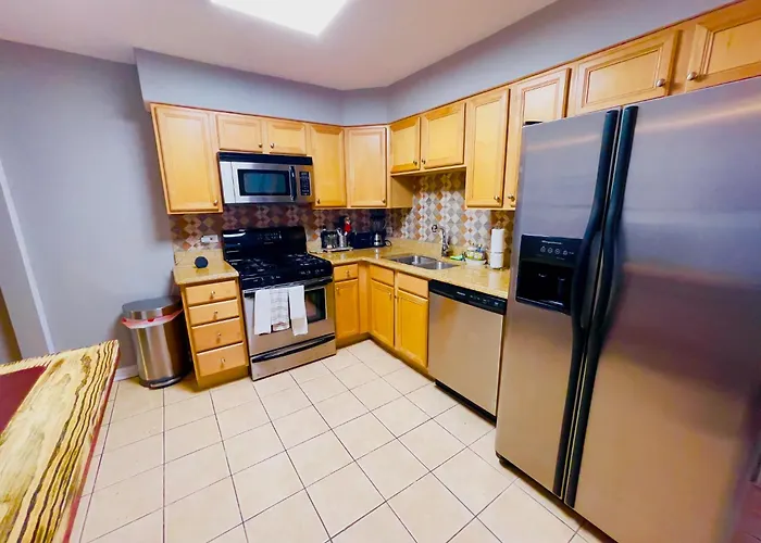 Apartment Home Close To Nwu & Hospitals