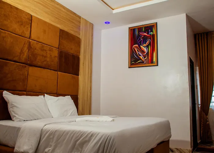 Del Migos Hotel & Suites