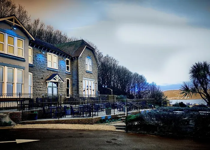 Craigside Manor