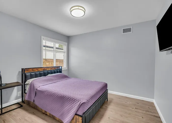 Sunny Simi Valley Valley 4Br 3Br Ltr Modern Home Dedicated Work Place High Speed Internet