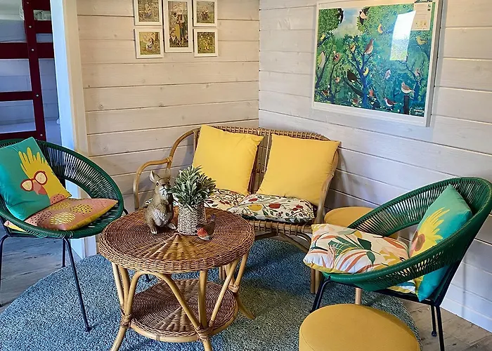 Le Cabanon De Chessy