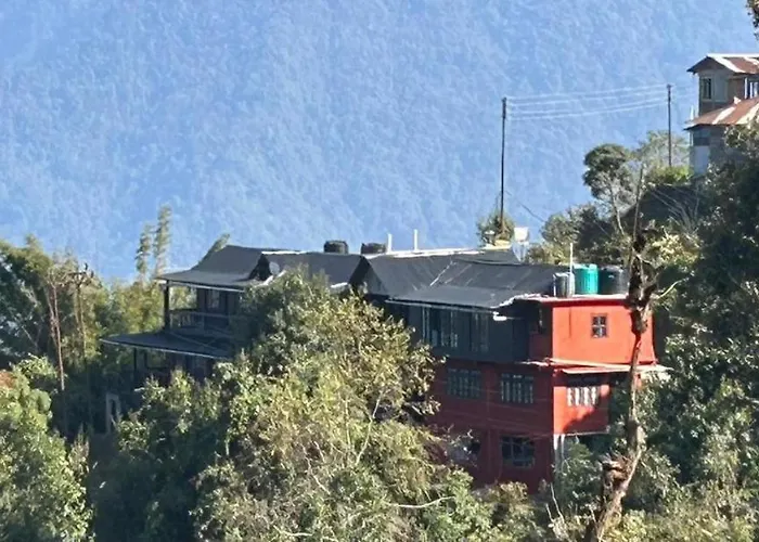 Yankee Village Retreat Reshop