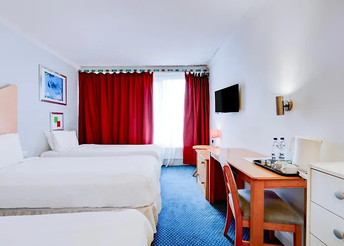 Oyo The Chiltern Hotel