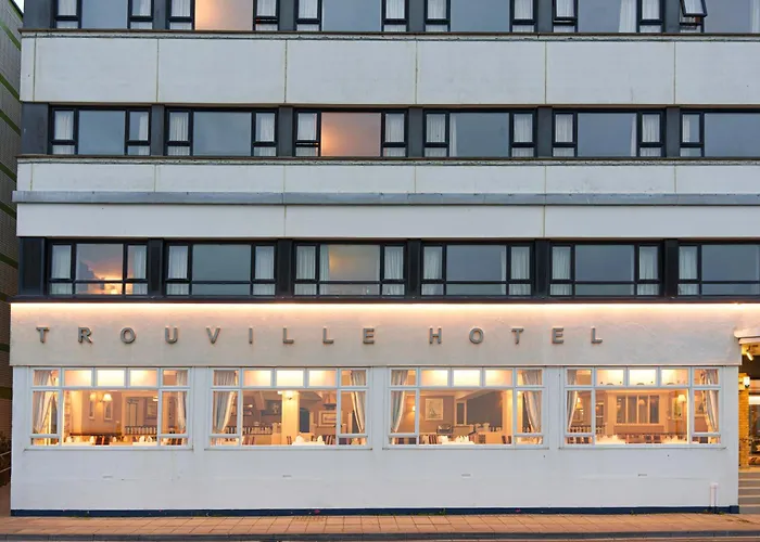 Trouville Hotel By Compass Hospitality