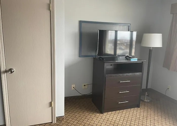 Americinn By Wyndham Hartford Wi