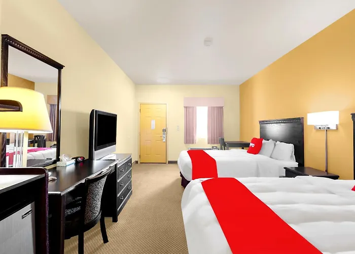 Oyo Hotel Valley View Tx, I-35