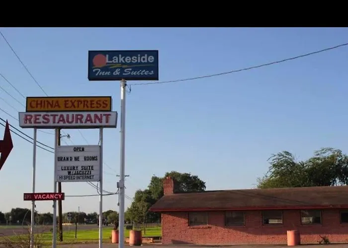 Lakeside Inn & Suites By Oyo Mathis I 37