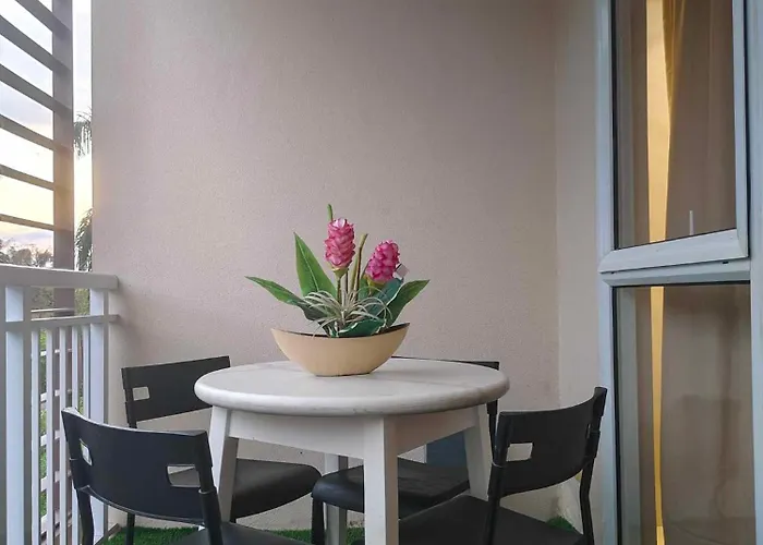 Luxury Studio Unit At Pico De Loro