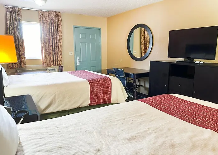 Garden Inn & Suites
