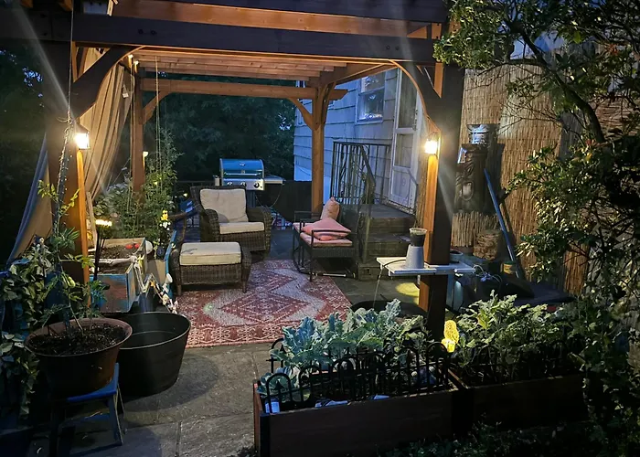 Amazing Large Private Studio Plus